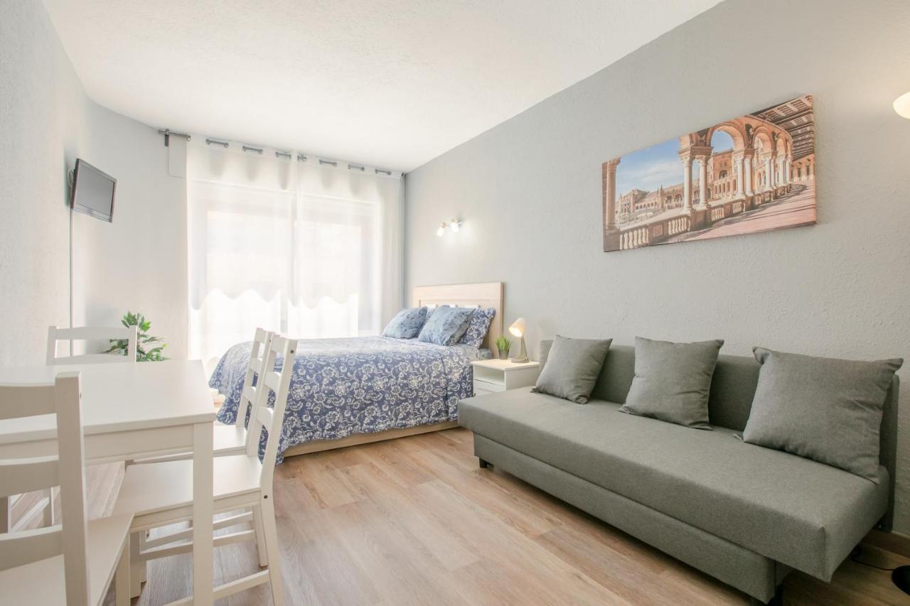 Apartment 233 Hispalis Triana Sevilla Buitenkant foto