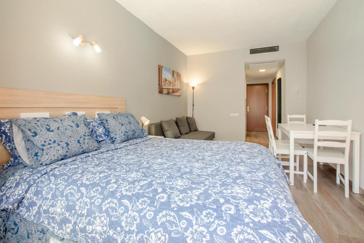 Apartment 233 Hispalis Triana Sevilla Buitenkant foto