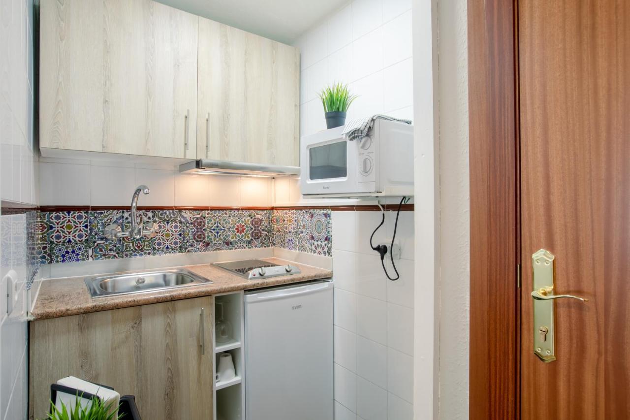Apartment 233 Hispalis Triana Sevilla Buitenkant foto