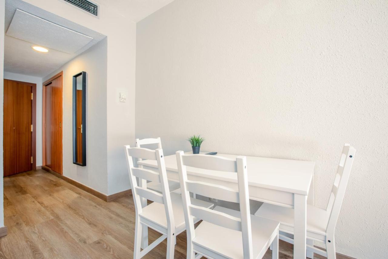 Apartment 233 Hispalis Triana Sevilla Buitenkant foto